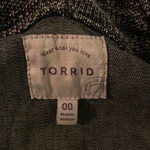 Torrid Denim Jacket with Knit Sleeves - Picture 3 of 4